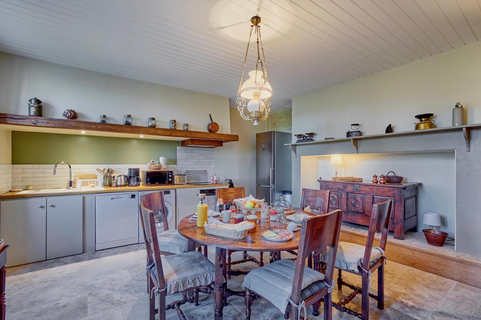 Chambres D'Hotes De Charme Avec Piscine - Le Clos Boissiere Valence-sur-Baise ภายนอก รูปภาพ